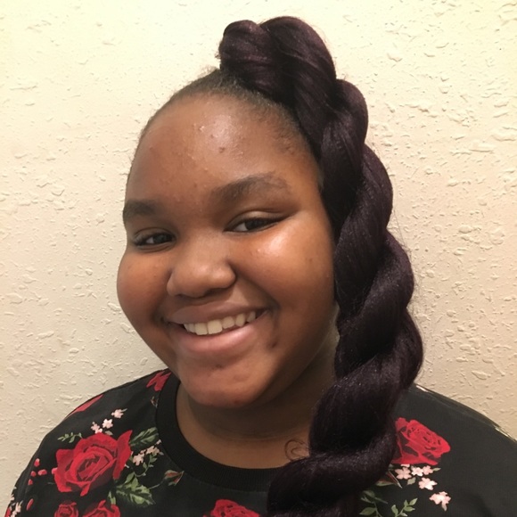 Meet your Posher, Taryn - Picture 1 of 1